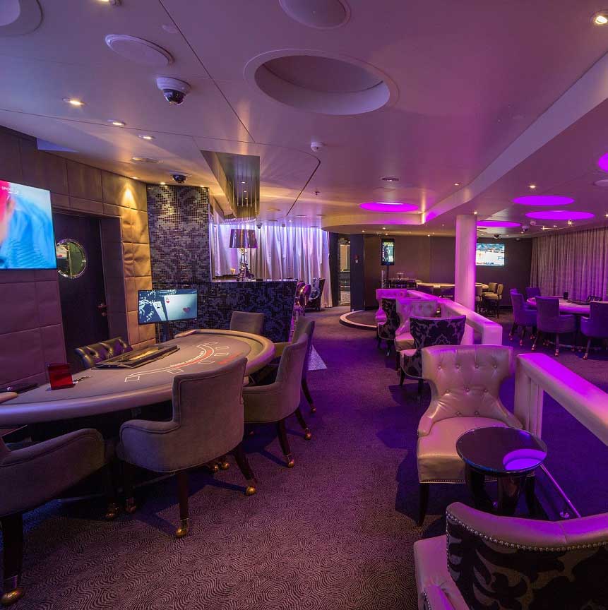 Crystal Cruises - Crystal Serenity - Casino 1.jpg
